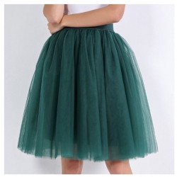 Tamsiai žalias tiulio sijonas