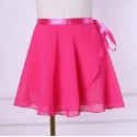 Ryškiai rožinis šokių sijonas