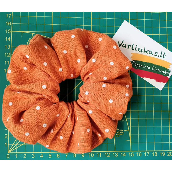 Oranžinė su taškeliais plaukų gumytė
