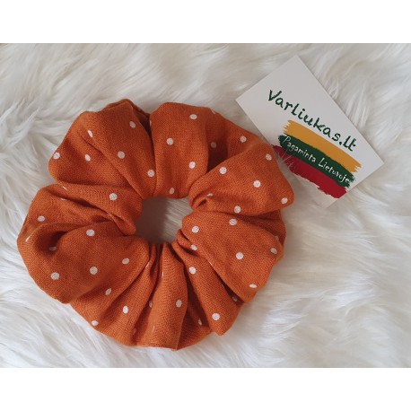Oranžinė su taškeliais plaukų gumytė