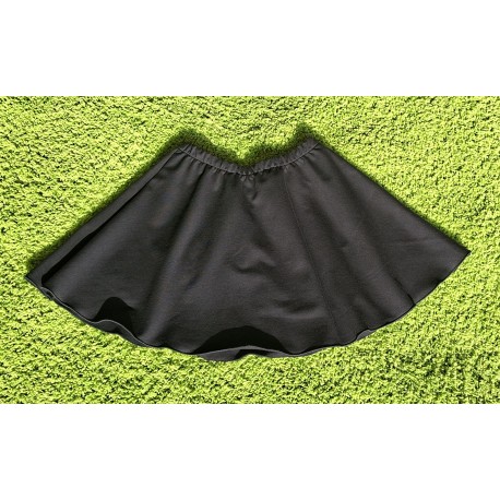 Juodas sijonėlis, 34 cm ilgio (M103)